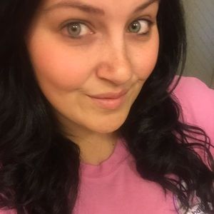 Meet your Posher, Kaitlin